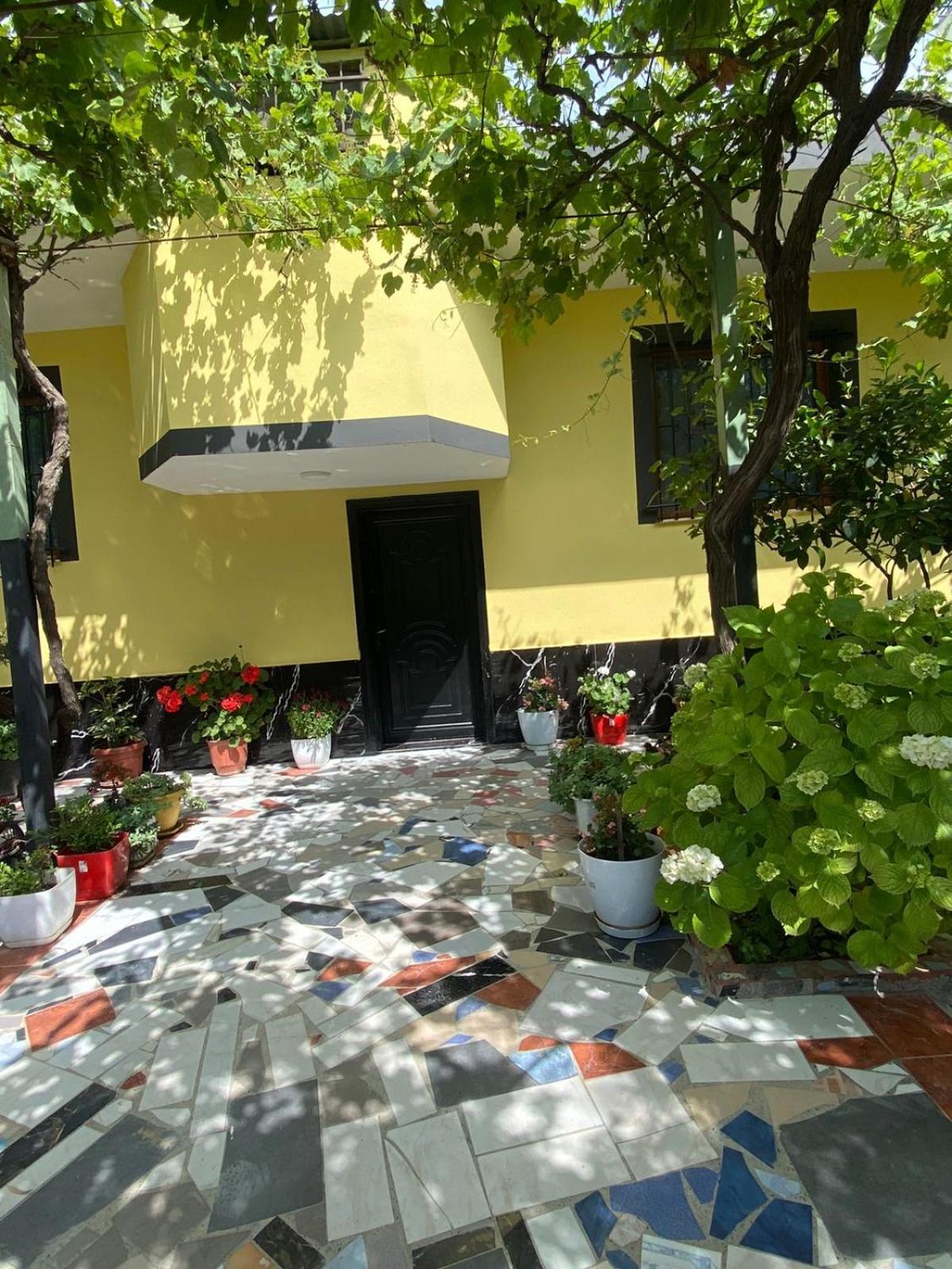 H&A Guest House Golem  Kültér fotó