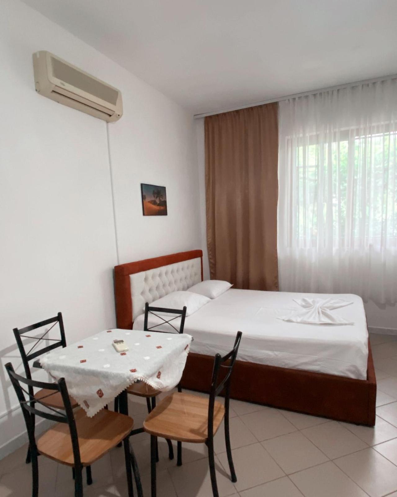 H&A Guest House Golem  Kültér fotó